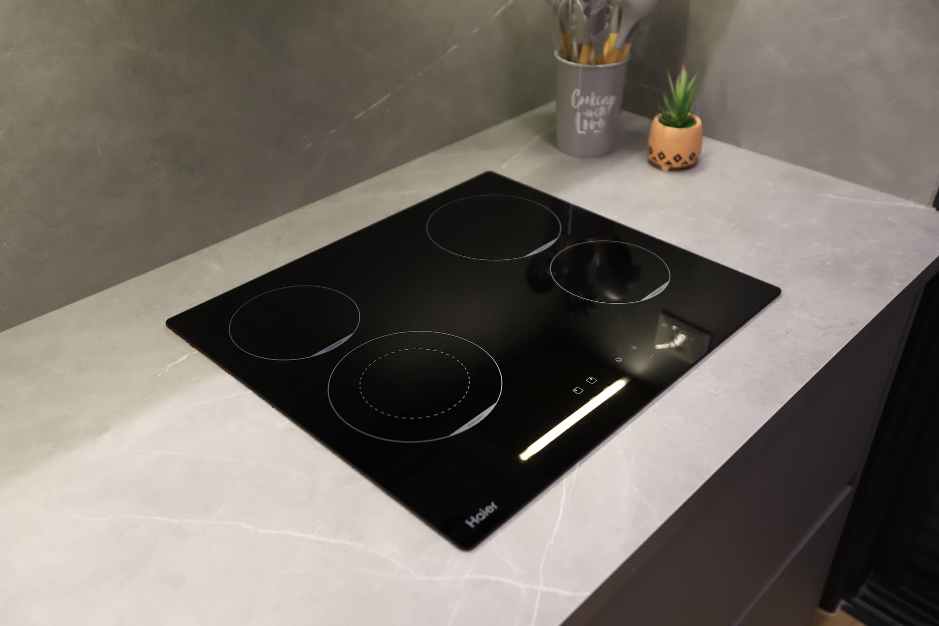 غاز بلاطة Touch